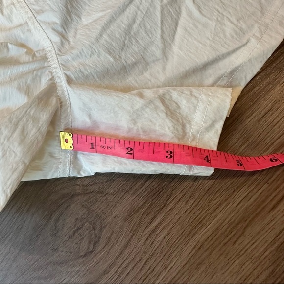 Free people movement women’s white cinch shorts size XS athletic lined crinkle - Picture 4 of 10